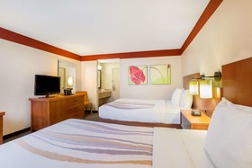 La Quinta Inn & Suites Houston Southwest