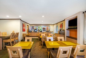 La Quinta Inn & Suites Houston Southwest