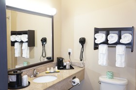 La Quinta Inn & Suites by Wyndham Houston Hobby Airport