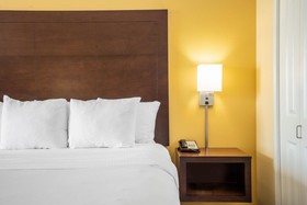 La Quinta Inn & Suites by Wyndham Houston NW Beltway8/WestRD