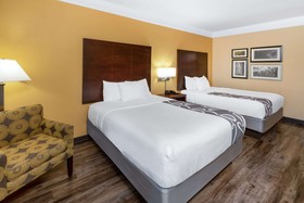 La Quinta Inn & Suites by Wyndham Houston NW Beltway8/WestRD