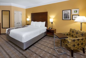La Quinta Inn & Suites by Wyndham Houston NW Beltway8/WestRD