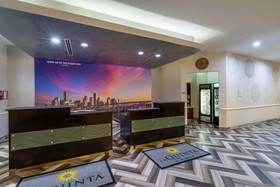 La Quinta Inn & Suites by Wyndham Houston NW Beltway8/WestRD