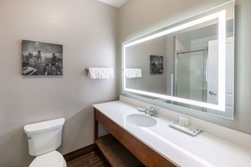 La Quinta Inn & Suites by Wyndham Houston NW Beltway8/WestRD