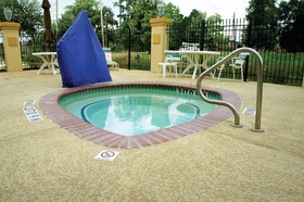 Sonesta Essential North Houston
