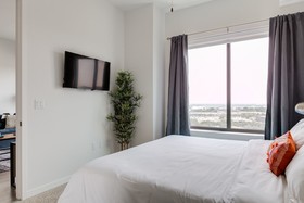 Locale Med Center at Vantage