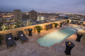 Magnolia Hotel Houston