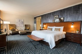 Magnolia Hotel Houston