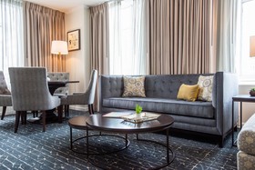 Magnolia Hotel Houston