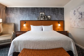 Magnolia Hotel Houston