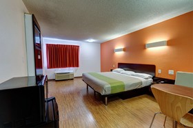 Executive Inn & Suites