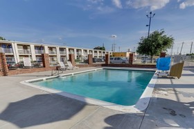 Red Roof Inn Houston - Jersey Village