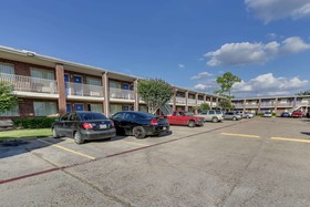 Red Roof Inn Houston - Jersey Village