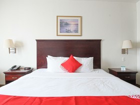 Baymont by Wyndham Houston Brookhollow