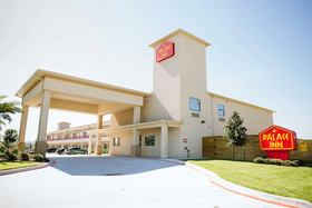 Palace Inn 290 & Jones Rd