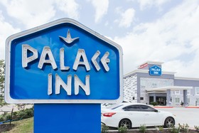 Palace Inn Blue Houston East Beltway 8
