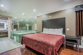 Scottish Inns & Suites IAH Airport South