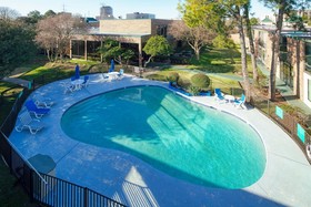 Red Lion Hotel Houston Intercontinental Airport
