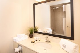 Red Lion Hotel Houston Intercontinental Airport