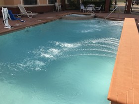 Quality Suites