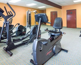 Springwood Suites Houston IAH -Beltway 8
