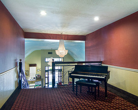 Quality Suites North