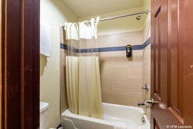 Rodway Inn & Suites Houston Medical Center