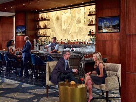Royal Sonesta Houston Galleria