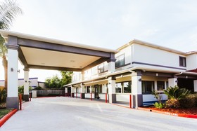 Palace Inn