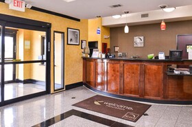 Sleep Inn & Suites Downtown
