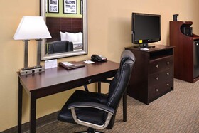 Sleep Inn & Suites Downtown