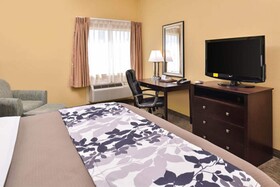Sleep Inn & Suites Downtown