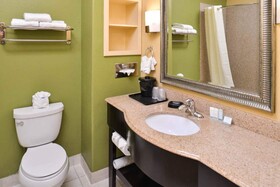Sleep Inn & Suites Downtown