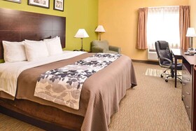 Sleep Inn & Suites Downtown