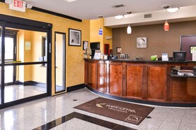 Sleep Inn & Suites Downtown