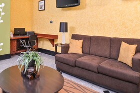Sleep Inn & Suites Downtown