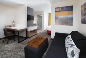 SpringHill Suites Houston Hobby Airport