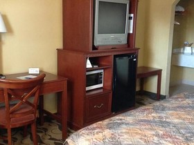 Summit Inn and Suites