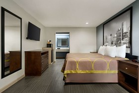 Crystal Inn By OYO Northeast Houston I-610
