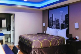 Super 8 by Wyndham Houston Northwest Cypress