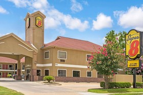 Super 8 by Wyndham Houston/Brookhollow NW