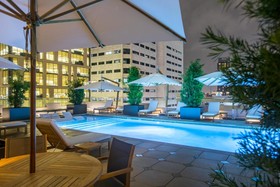 The Laura, Houston Downtown, Autograph Collection