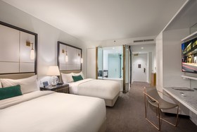The Laura, Houston Downtown, Autograph Collection
