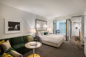 The Laura, Houston Downtown, Autograph Collection
