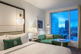 The Laura, Houston Downtown, Autograph Collection