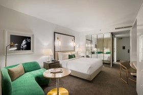 The Laura, Houston Downtown, Autograph Collection
