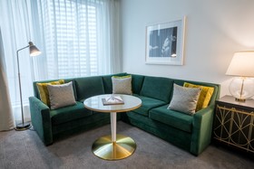 The Laura, Houston Downtown, Autograph Collection