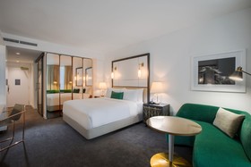 The Laura, Houston Downtown, Autograph Collection
