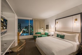 The Laura, Houston Downtown, Autograph Collection