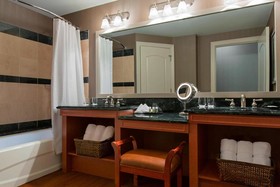 The Westin Houston Downtown